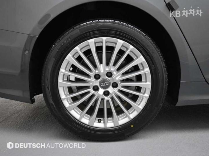 Audi A6 C8 45 TFSI Quattro Premium 6