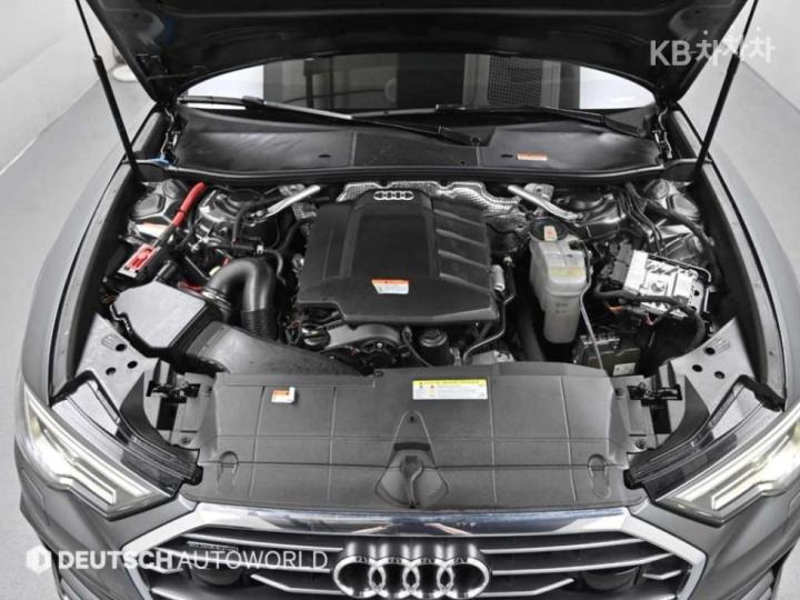 Audi A6 C8 45 TFSI Quattro Premium 7
