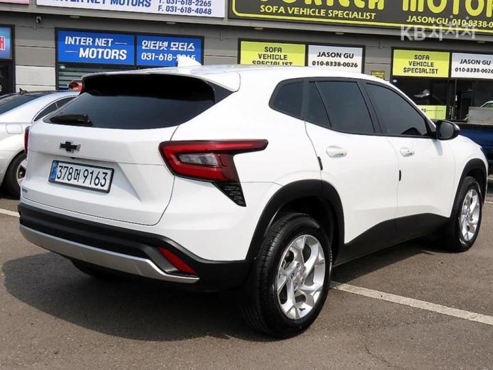 Chevrolet Trax Crossover 1.2 Gasoline 2WD LS Plus 4