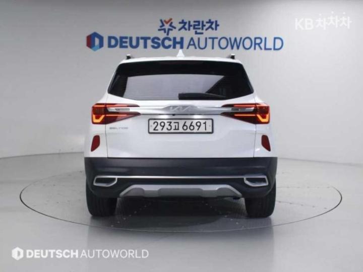 Kia Seltos 1.6 Gasoline Turbo 2WD Signature 5