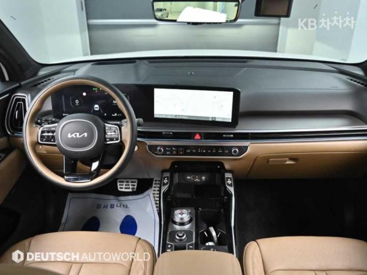 Kia Sorento Hybrid MQ4 1.6T HEV 2WD Signature Gravity 8