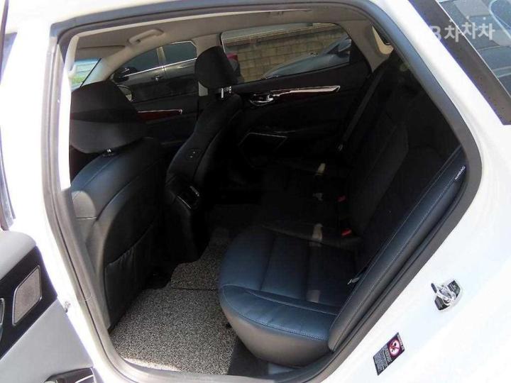 Kia K7 2.4 GDi Limited 7