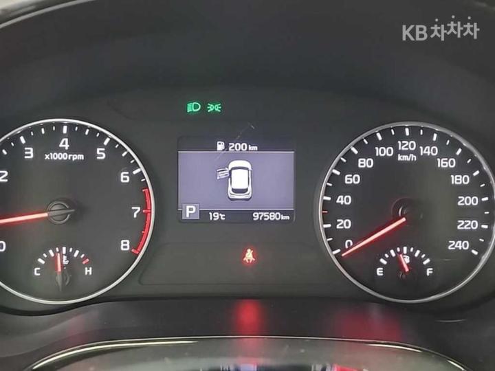 Kia Seltos 1.6 Gasoline Turbo 2WD Trendy 7