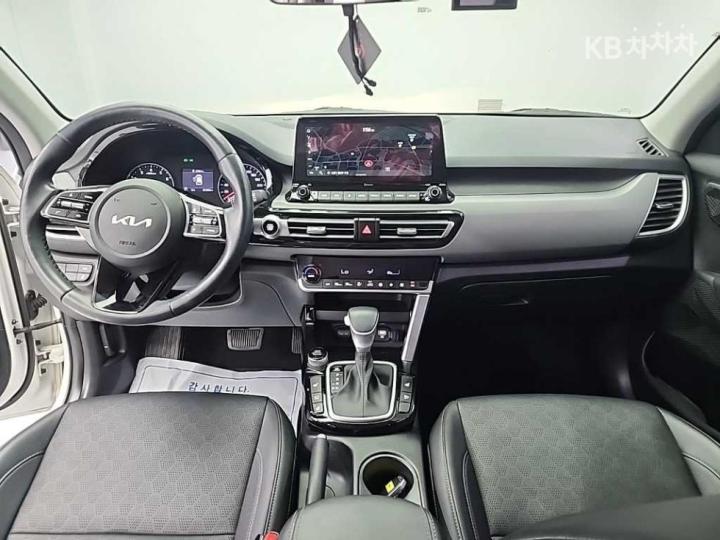 Kia Seltos 1.6 Gasoline Turbo 2WD Trendy 8