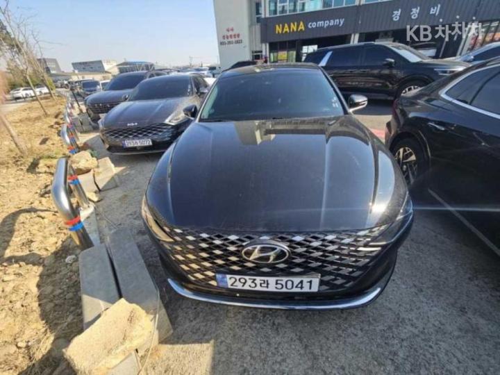 Hyundai Grandeur Hybrid 2.4 Exclusive