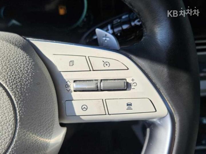 Hyundai Grandeur Hybrid 2.4 LeBlanc 4