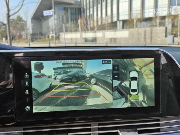 Hyundai Grandeur Hybrid 2.4 LeBlanc 8