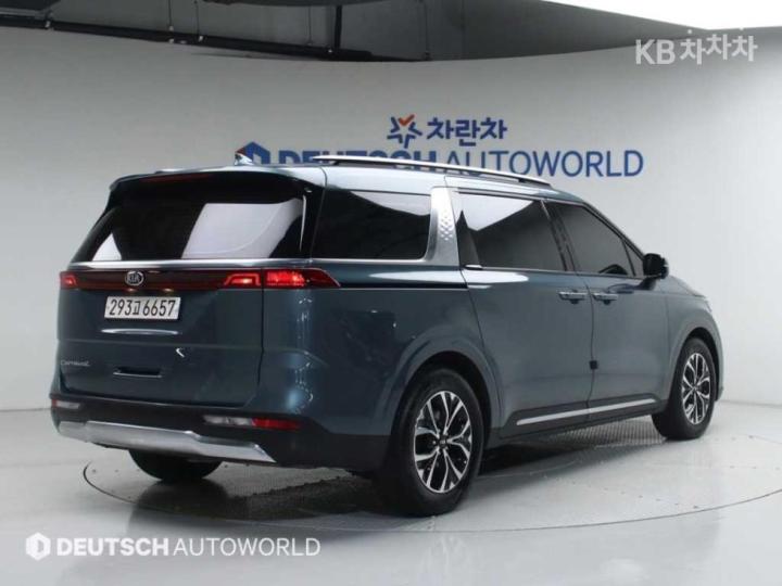 Kia Carnival D2.2 Noblesse 3