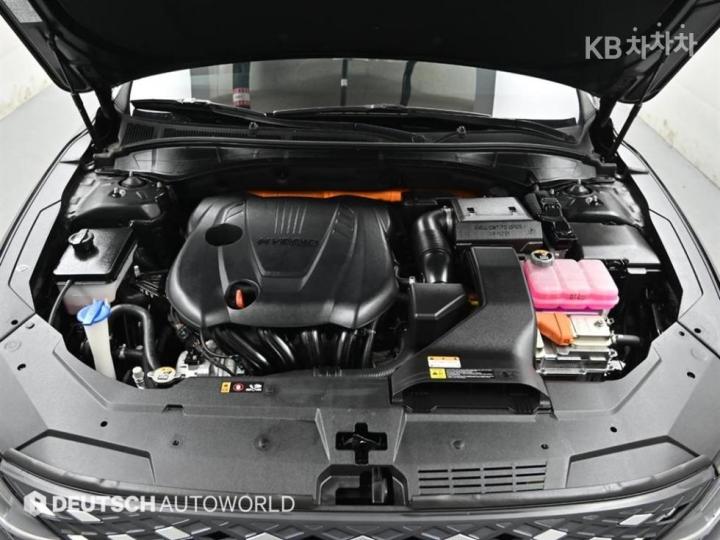 Hyundai Grandeur Hybrid 2.4 Premium Choice 7