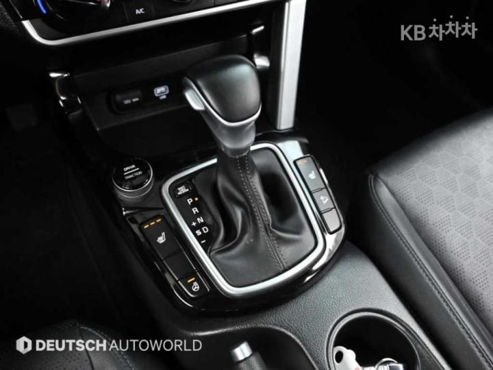 Kia Seltos 1.6 Diesel 2WD Trendy 10