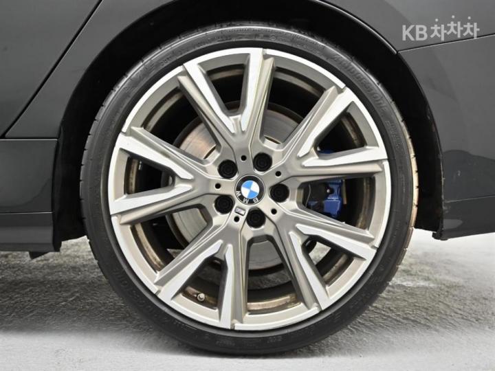 BMW 2 Series Gran Coupe F44 M235i xDrive Base Type 6