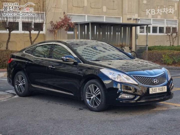 Hyundai Grandeur HG HG240 Modern 3