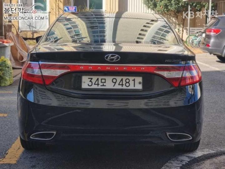 Hyundai Grandeur HG HG240 Modern 4