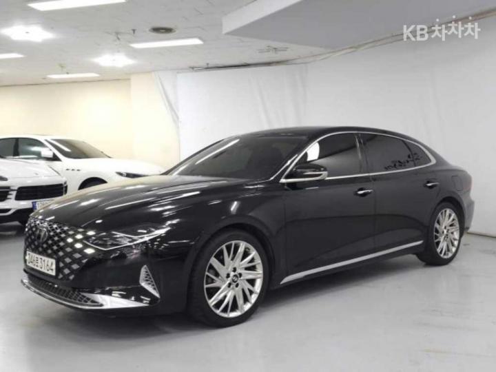 Hyundai Grandeur 2.5 Calligraphy 3