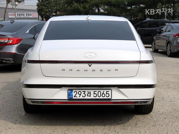 Hyundai Grandeur The 2.5 Gasoline 2WD Exclusive 5