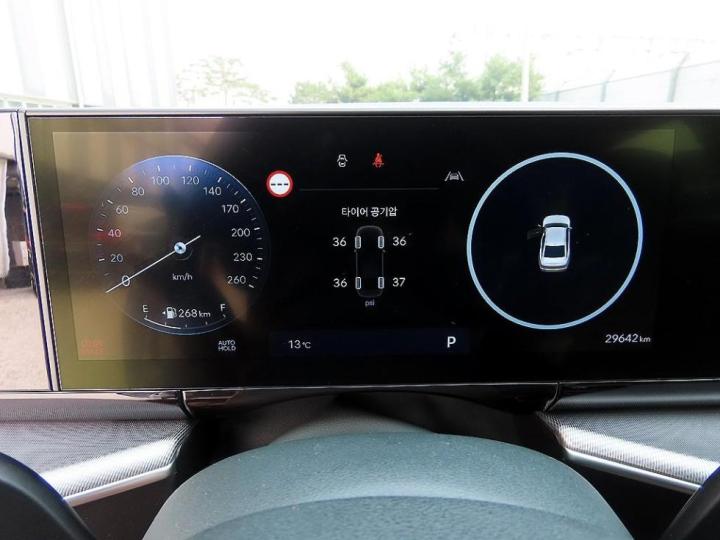 Hyundai Grandeur The 2.5 Gasoline 2WD Exclusive 10