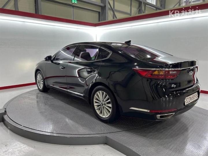 Kia K7 2.4 GDI Prestige 5