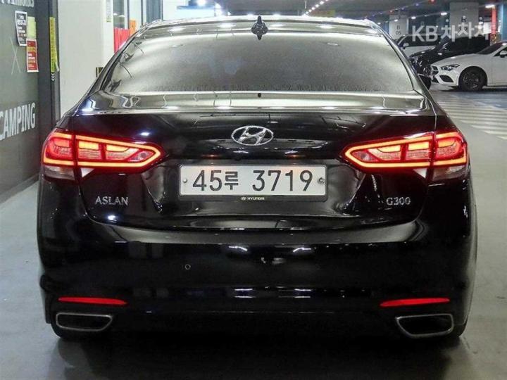 Hyundai Aslan G300 Modern Special 6