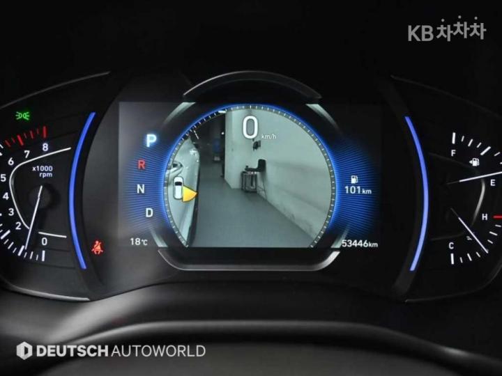 Hyundai Santa Fe TM Gasoline 2.0T 2WD Prestige 9