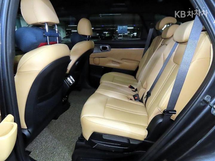 Kia Sorento Hybrid 1.6 HEV Noblesse 8