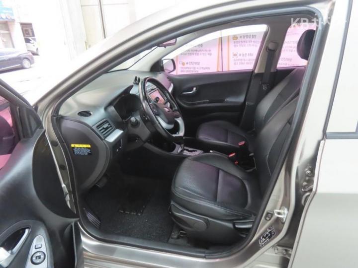 Kia Morning Luxury Sport 6