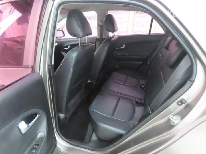 Kia Morning Luxury Sport 7