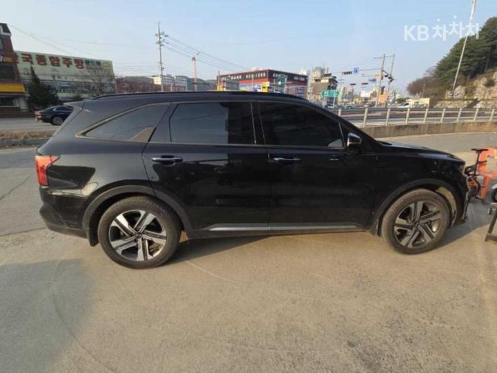 Kia Sorento Hybrid 1.6 HEV 4WD Prestige 5