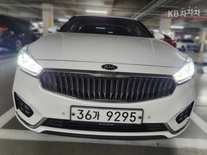 Kia K7 3.0 LPi Noblesse 2