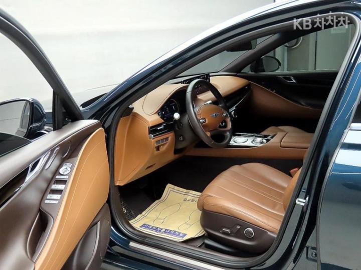 Genesis G80 RG3 2.5 T-GDi AWD 6