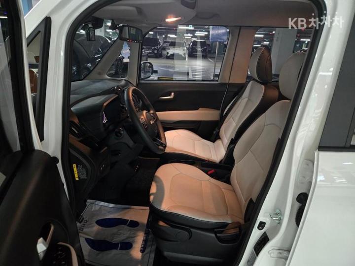 Kia Ray 1.0 Gasoline Signature 7