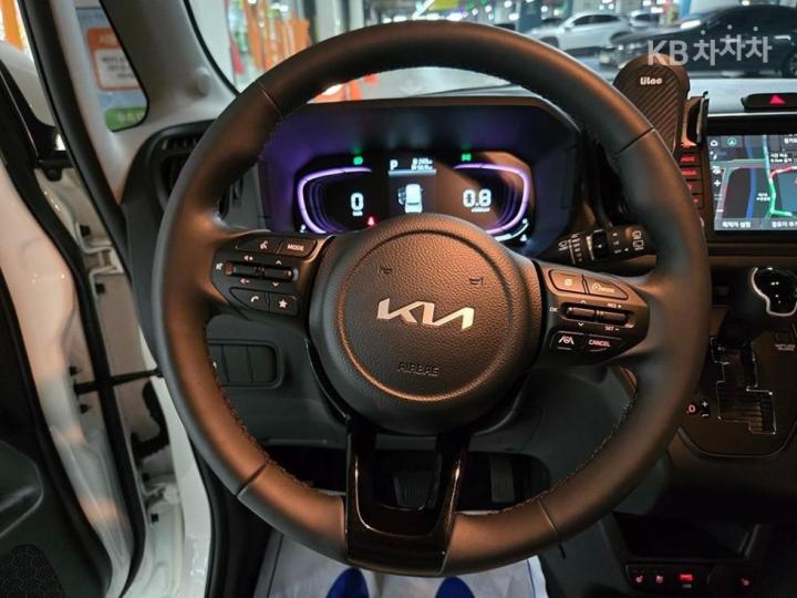 Kia Ray 1.0 Gasoline Signature 10