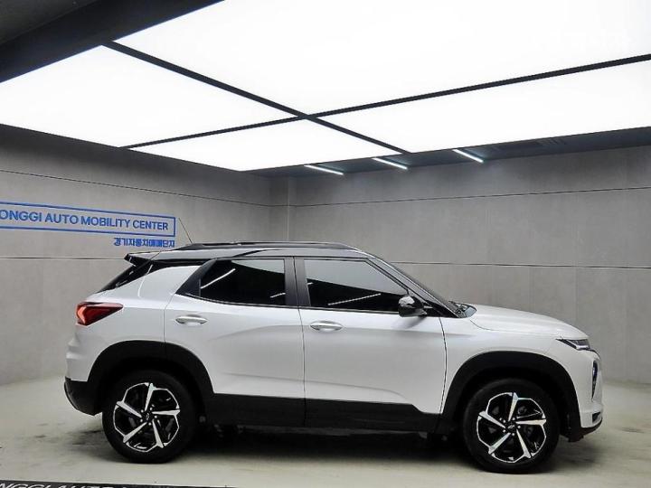 Chevrolet Trailblazer 1.35 Gasoline AWD Premier 3