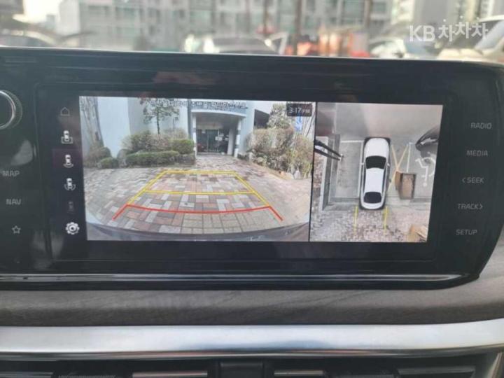 Kia K5 1.6 Gasoline Turbo Signature 7