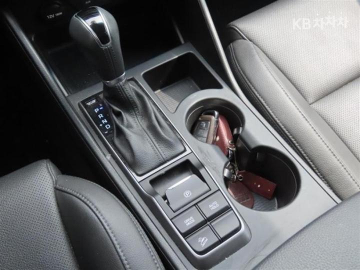 Hyundai Tucson Gasoline Turbo GDi 1.6T 2WD Modern 7