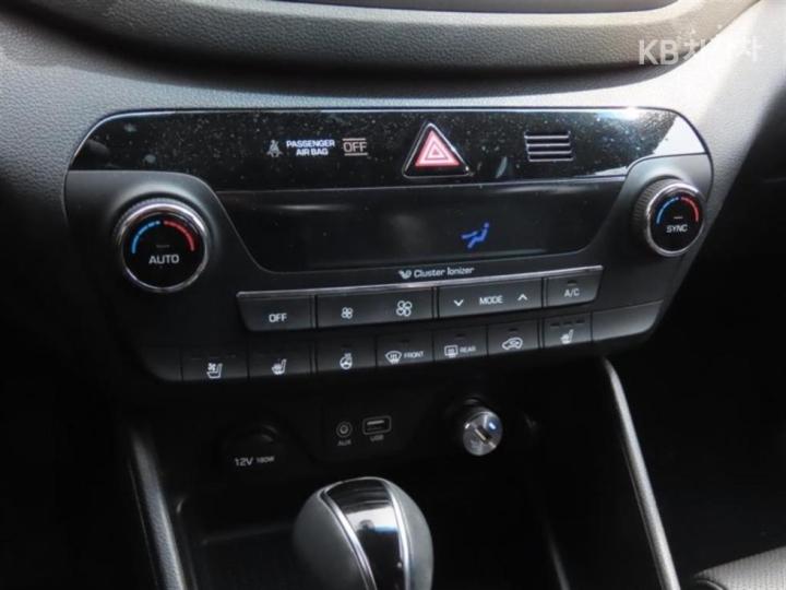 Hyundai Tucson Gasoline Turbo GDi 1.6T 2WD Modern 8