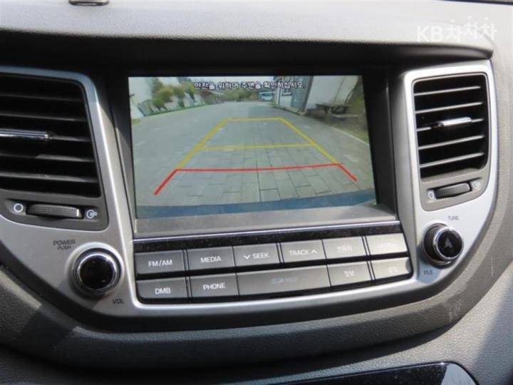 Hyundai Tucson Gasoline Turbo GDi 1.6T 2WD Modern 10