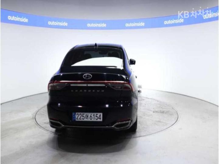 Hyundai Grandeur 2.5 Premium Choice 5