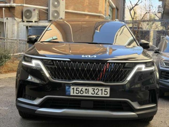 Kia Carnival D2.2 Prestige 2