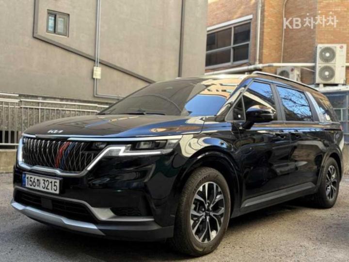 Kia Carnival D2.2 Prestige 3