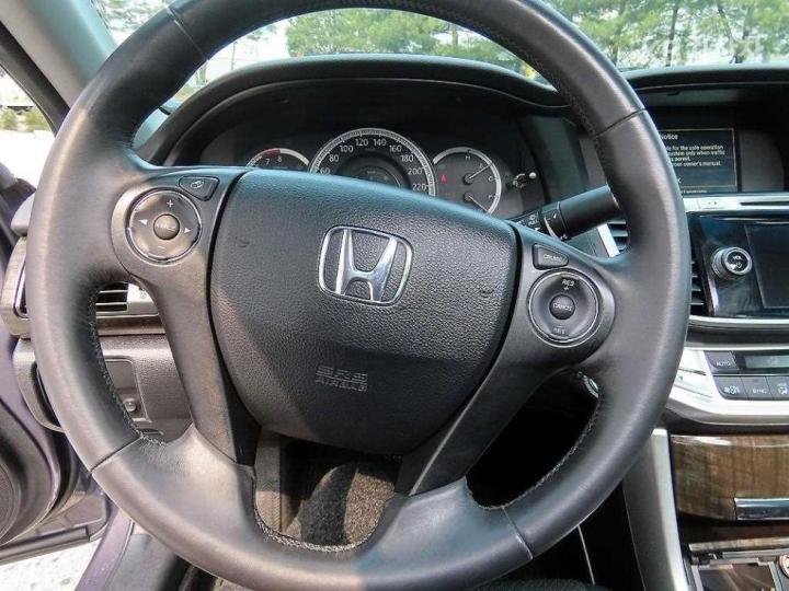 Honda Accord 2.4 Sedan 2008-2012 9