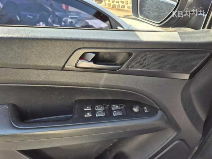 KG Mobility (Ssangyong) Rexton Sport 2.2 4WD Prestige 4