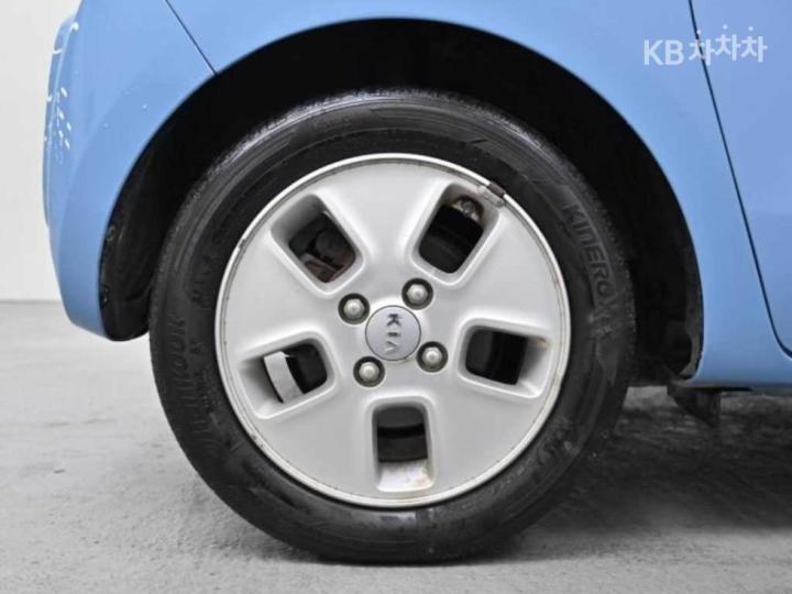 Kia Ray 1.0 Gasoline Luxury 6