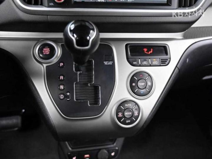 Kia Ray 1.0 Gasoline Luxury 10