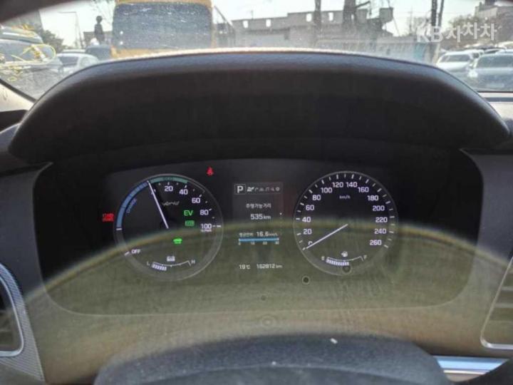 Hyundai Sonata LF Hybrid 2.0 HEV Premium 7