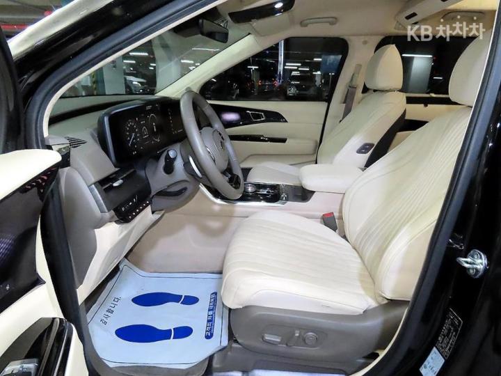 Kia Carnival High Limousine G3.5 GDI Signature 7