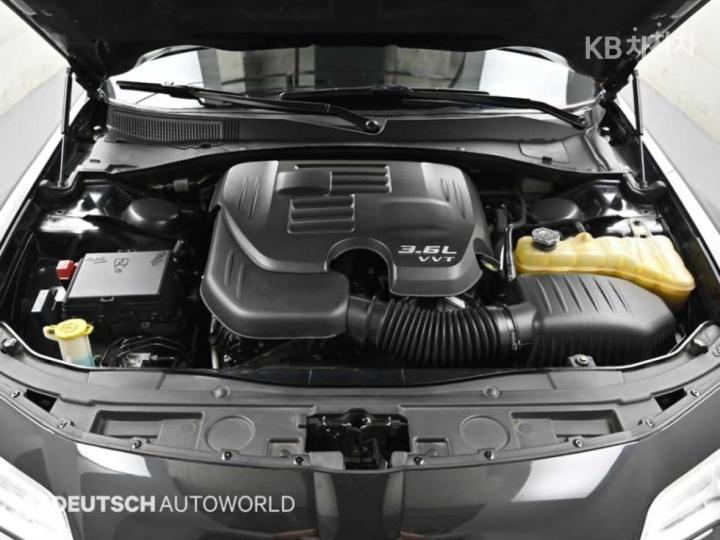 Chrysler 300C 3.6 7