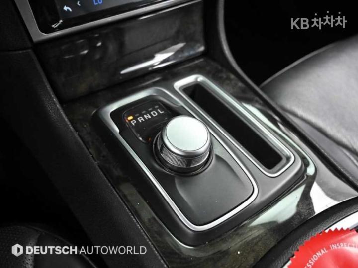 Chrysler 300C 3.6 10