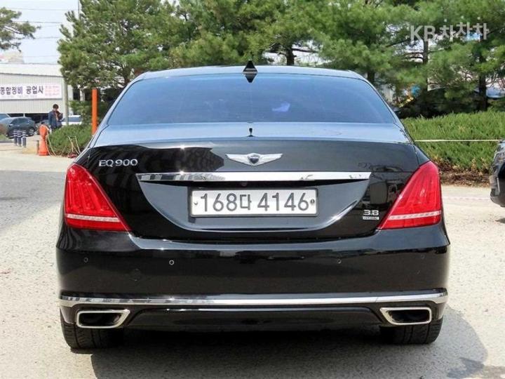 Genesis EQ900 3.8 GDI Luxury 5