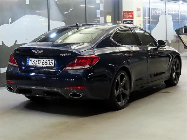 Genesis G70 SPORT 3.3T SPORT AWD Prestige 5