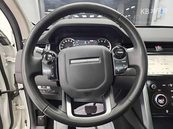 Land Rover Discovery Sport D180 S 10